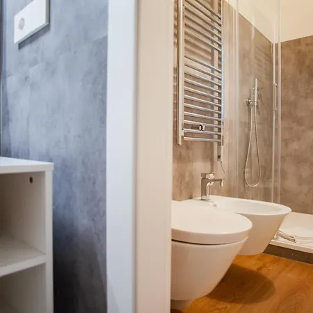 Vendégház Duplex Su Due Livelli A Milánó